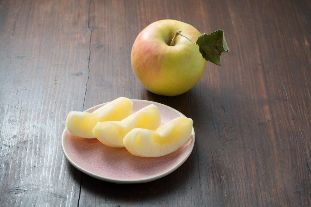 群馬生まれの黄色い蜜入りりんご！「ぐんま名月」は旬にしか食べられない幻の品種？