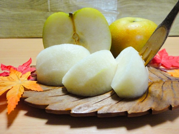 梨の基本の切り方や皮むき不要の食べやすい切り方レシピを紹介します！