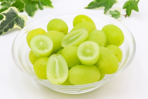 種なしぶどうは「ジベレリン処理」で作る