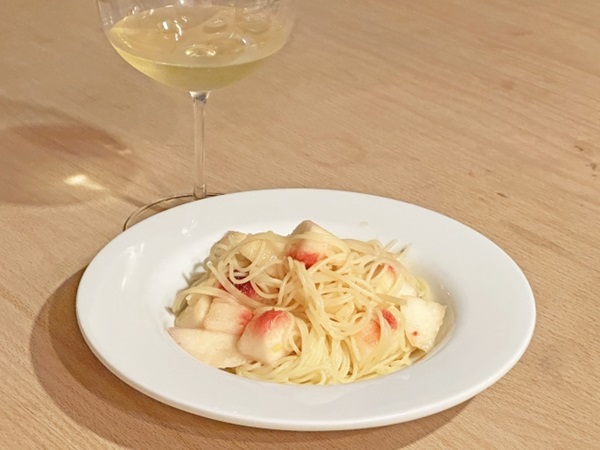 夏は旬の桃を使って美味しいパスタを作ってみよう