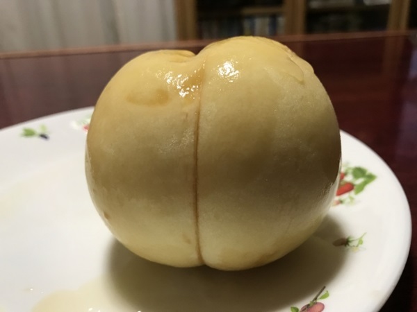 桃の皮は湯むきでちゅるん！