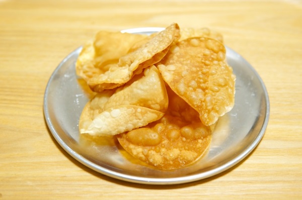 梨とチーズのパリパリおつまみ